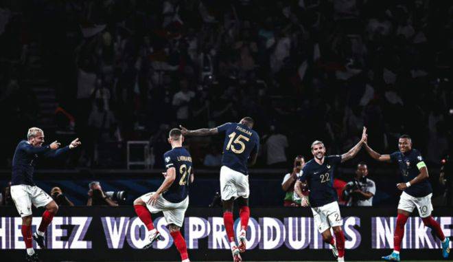 在线体育-萨索洛对那不勒斯