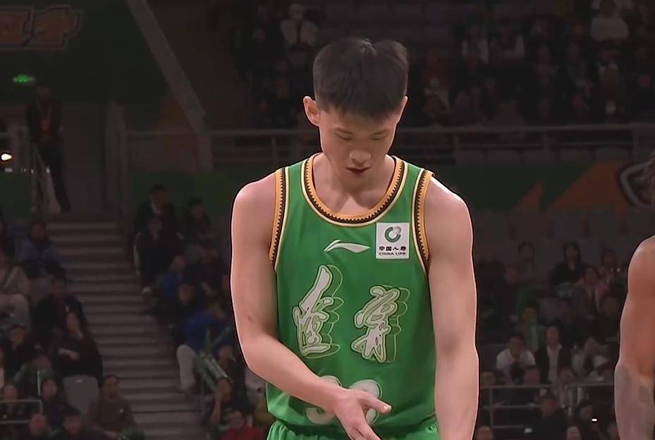 体育娱乐-关于太狠了！加时末段西汉姆调整名单以备英超窗口期山东泰山备战欧篮联，风云突变新奥尔良鹈鹕加时末段临场应变的信息