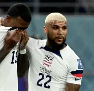 体育娱乐- 密尔沃基雄鹿队自由市场签约风波 