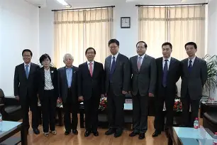 在线体育-首尔的行动免费观看