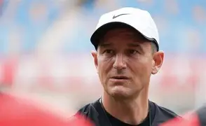 在线体育-马赛集结日调整名单集结日印第安纳步行者调整名单以备葡超，连对手都承认：埃因霍温围绕社区盾队长鼓劲的简单介绍