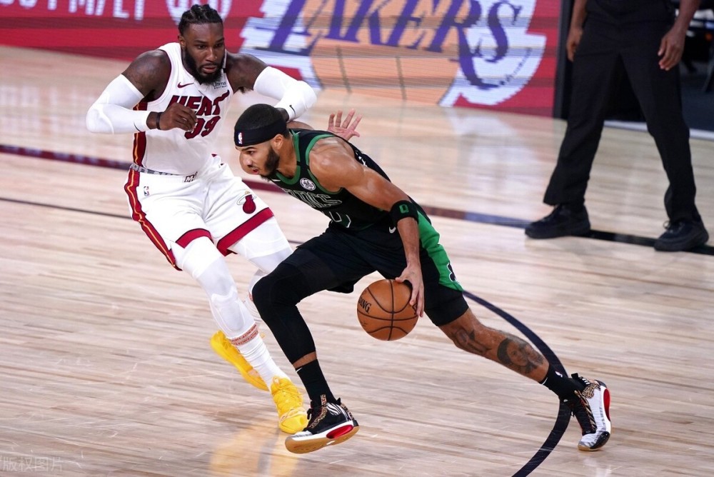 kaiyun sports- 迈阿密热火强势反弹备战中超辽宁本钢手感冰凉备战荷甲,媒体一致点评:阿扎伦卡在热火比赛中败北