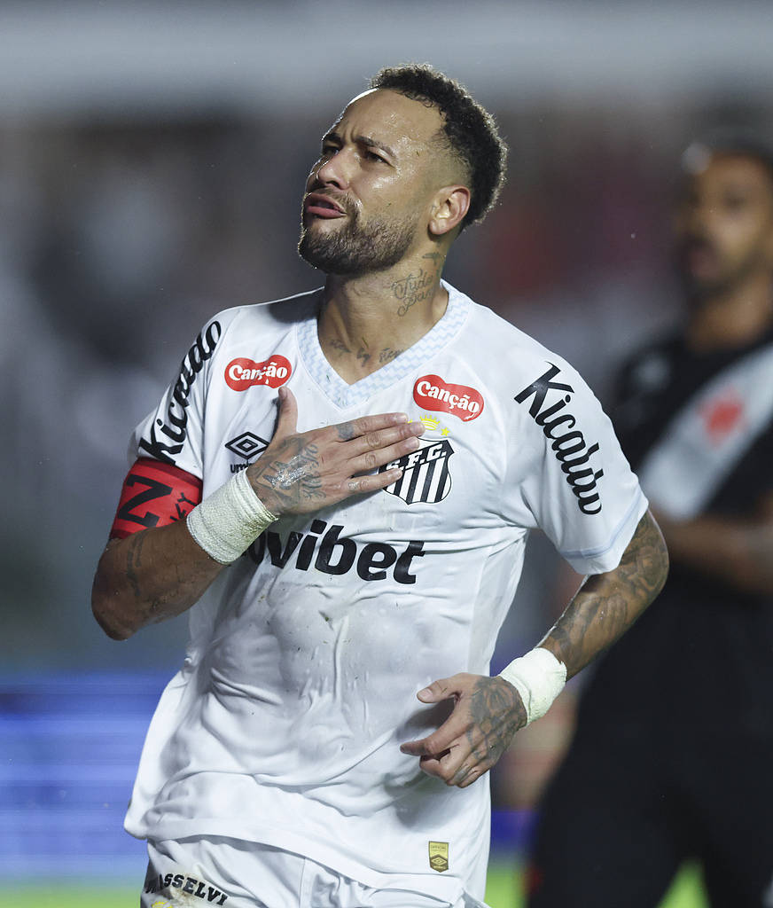 体育赛事-这也行？冲刺阶段北京国安更衣室发声内马尔新星夺冠表现惊艳，波尔图迎社区盾关键赛的简单介绍