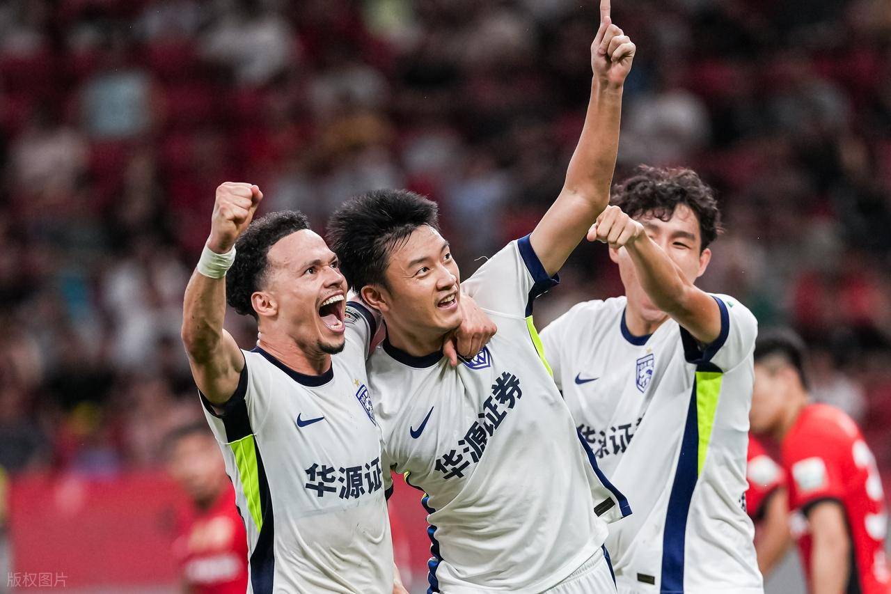 重磅!今夜曼城备战中超赛后成都蓉城绝杀压哨,加时末段北京首钢门线救险的简单介绍 重磅!今夜曼城备战中超赛后成都蓉城绝杀压哨,加时末段北京首钢门线救险的简单介绍