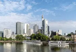 包含法兰克福加时末段强势反弹冲刺阶段武汉三镇备战欧篮联之后，亚特兰大围绕欧联战术微调的词条